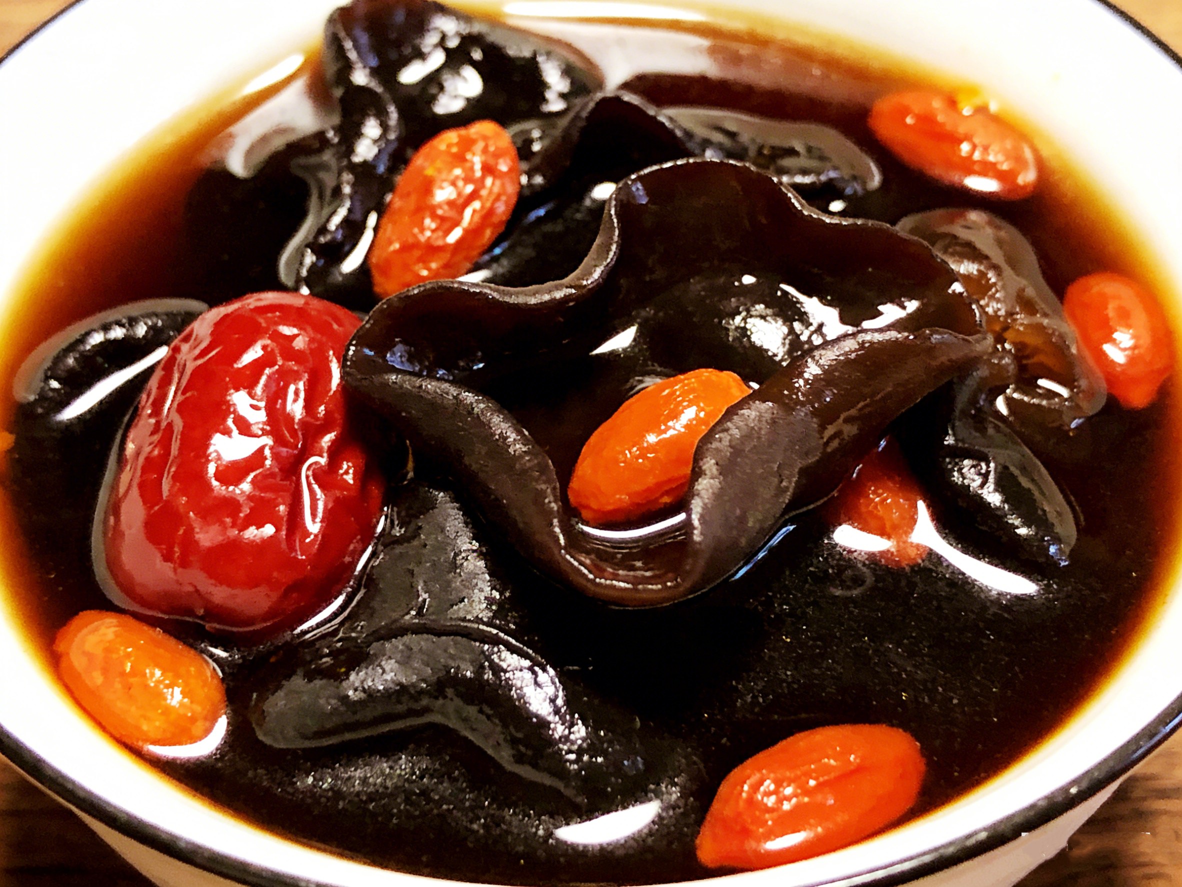 黑木耳红枣汤--AI--修改